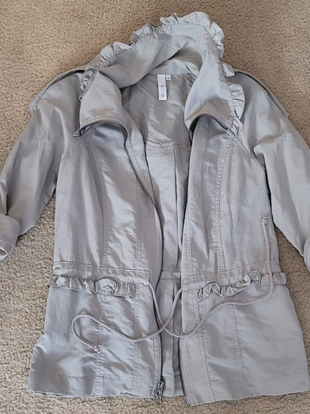 SINE jacket light gray front zip ruffles pockets 3/4 roll tab sleeve